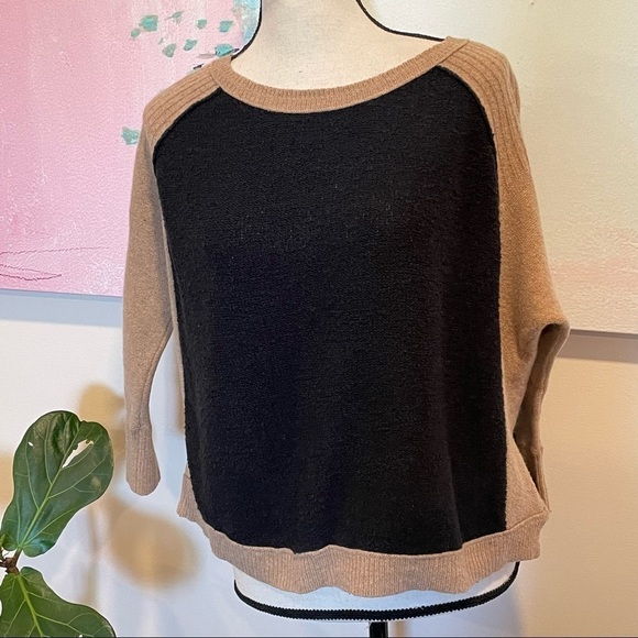 Free People Womens Tabard Sweater Size S Black Tan Two Tone Color Block - Picture 2 of 7